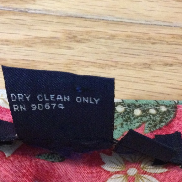 2 Boston Proper pink floral beaded pencil skirt - Picture 14 of 14